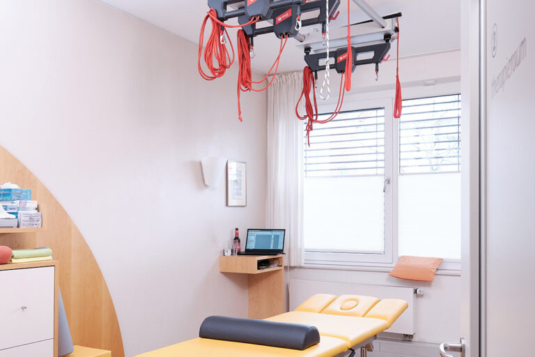 gaby-montag-physiotherapie_praxis-therapieraum-03_1200x800